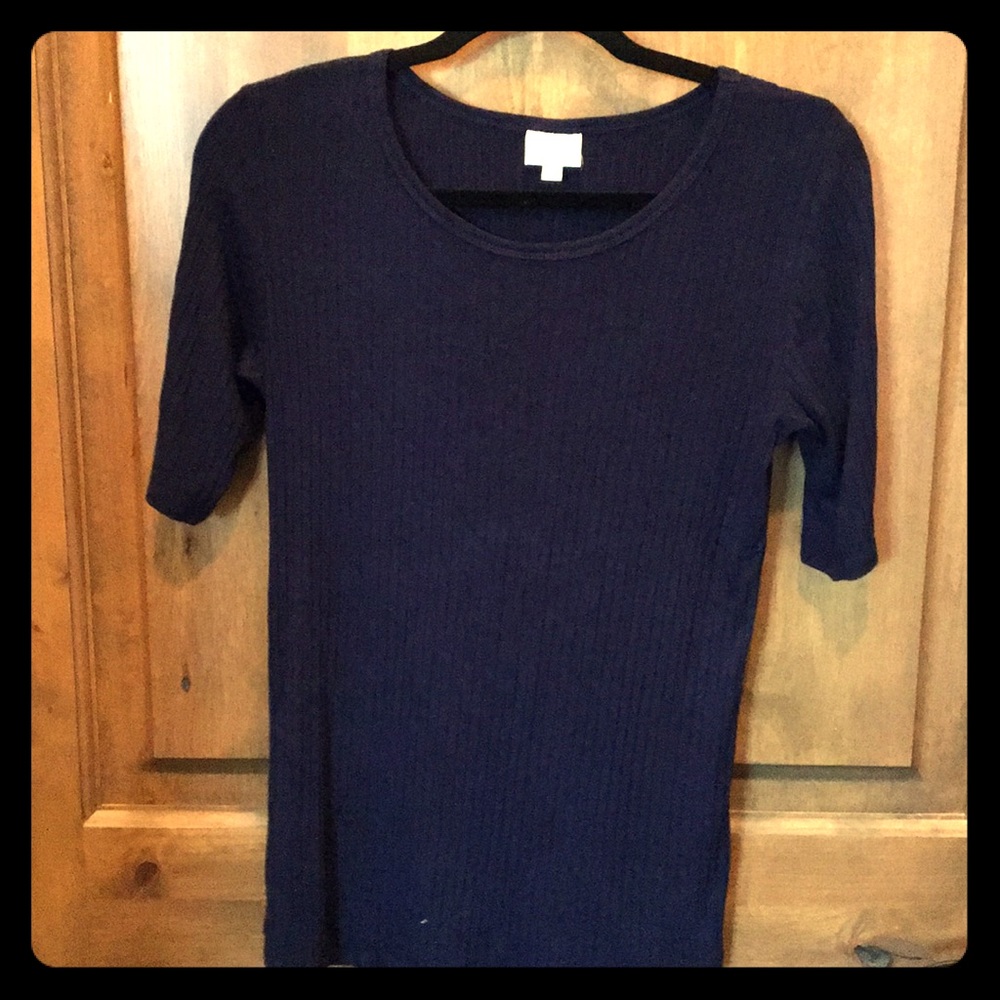 LulaRoe navy classic tee
